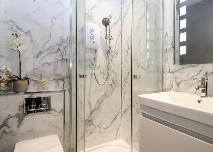 Windermere Central *